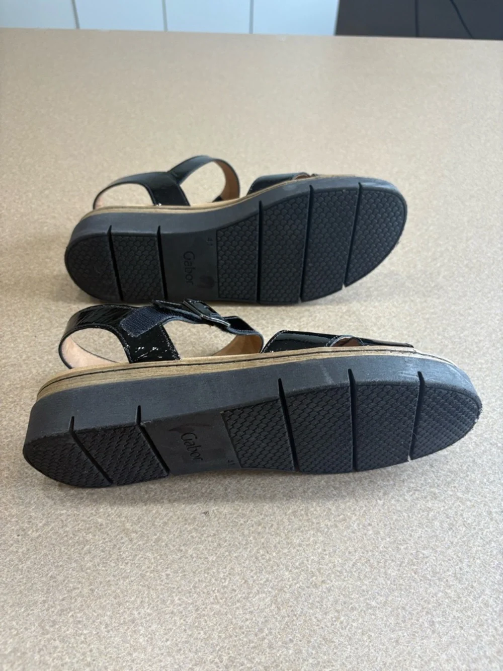 Gabor Women’s Shiny Black Sandals